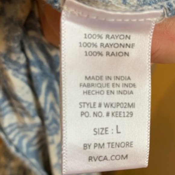 RVCA TRIANGLE PRINTED ROMPER - Picture 6 of 7